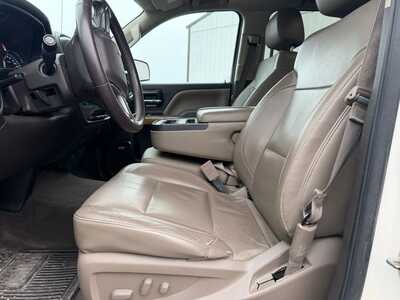 2014 Chevrolet 1500 Crew Cab, $0. Photo 4