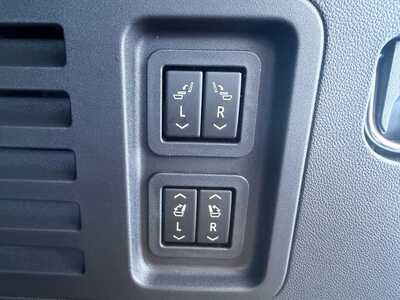 2026 Chevrolet Traverse, $60365. Photo 10