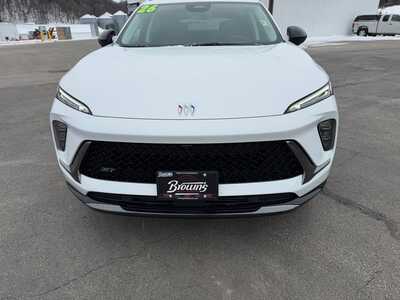 2026 Buick Envision, $46340. Photo 2