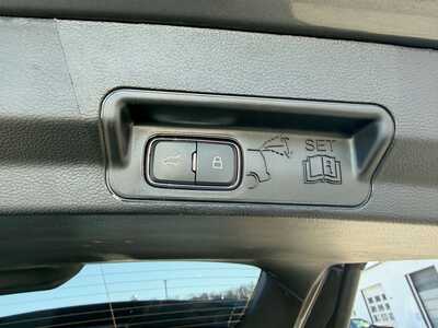 2025 Ford Explorer, $40900. Photo 10