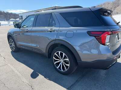 2025 Ford Explorer, $40900. Photo 7