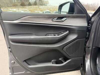 2026 Jeep Grand Cherokee L, $49216. Photo 11