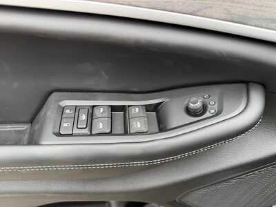 2026 Jeep Grand Cherokee L, $49216. Photo 12