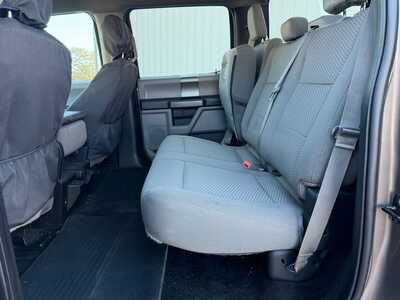 2018 Ford F150 Crew Cab, $23900. Photo 4