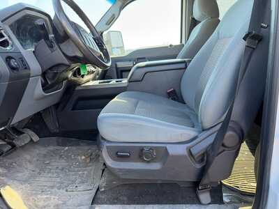 2012 Ford F250 Crew Cab, $18900. Photo 3