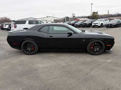 2015 Dodge Challenger, $57900. Photo 4