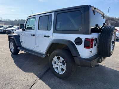 2021 Jeep Wrangler Unlimited, $25900. Photo 7
