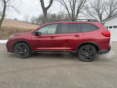 2024 Subaru Ascent, $36900. Photo 8