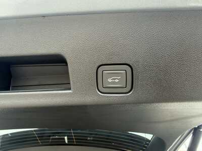 2026 Chevrolet Traverse, $59395. Photo 12