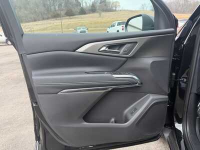 2026 Chevrolet Traverse, $49730. Photo 11