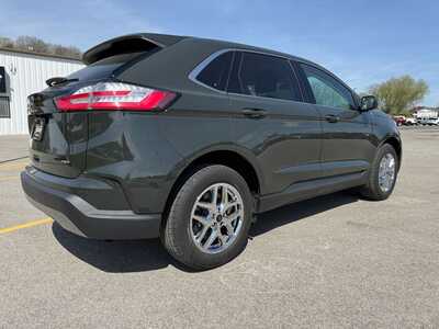 2024 Ford Edge, $30080. Photo 5