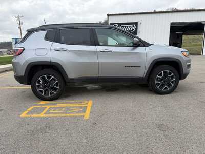 2019 Jeep Compass, $15080. Photo 4
