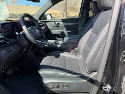 2025 Buick Enclave, $42900. Photo 3