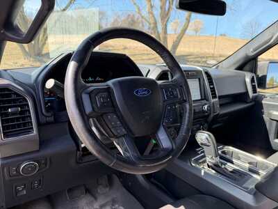 2017 Ford F150 Crew Cab, $24900. Photo 4
