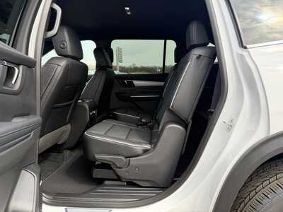 2026 Buick Enclave, $48360. Photo 11