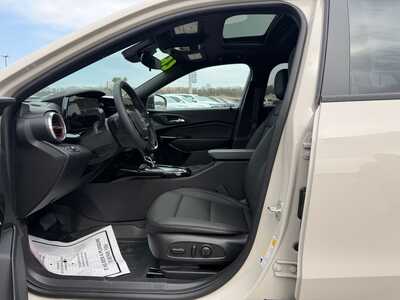 2026 Chevrolet Trax, $28280. Photo 11