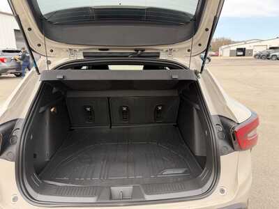 2026 Chevrolet Trax, $28280. Photo 5
