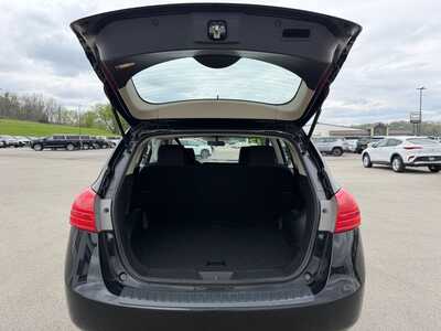 2015 Nissan Rogue, $10080. Photo 11