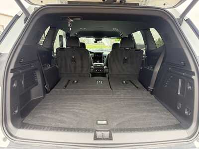 2024 GMC Acadia, $45680. Photo 11