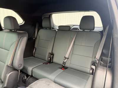 2024 GMC Acadia, $0. Photo 7