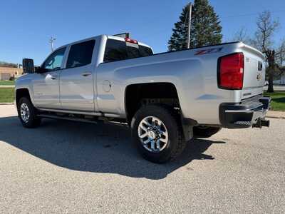 2016 Chevrolet 3500 Crew Cab, $38680. Photo 11