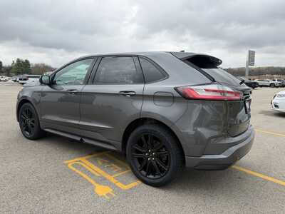 2024 Ford Edge, $34080. Photo 11