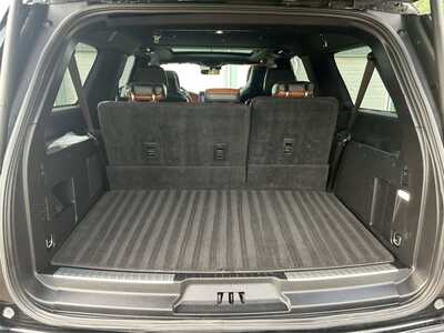 2018 Lincoln Navigator L, $0. Photo 11