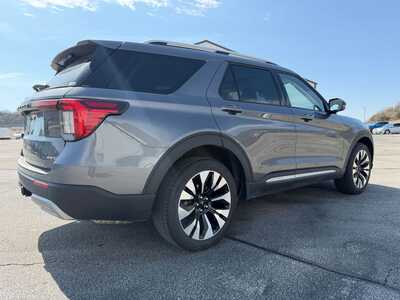 2025 Ford Explorer, $47500. Photo 7