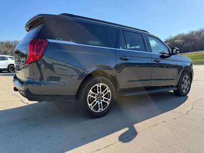 2025 Ford Expedition Max, $61900. Photo 7