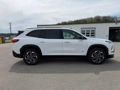 2025 Buick Enclave, $43080. Photo 4