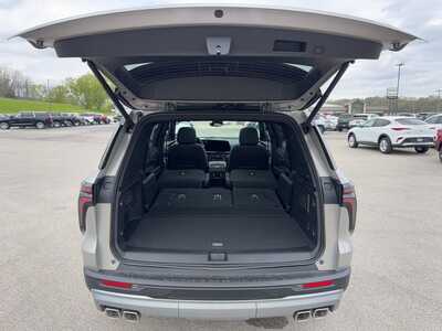 2026 Chevrolet Traverse, $56055. Photo 12