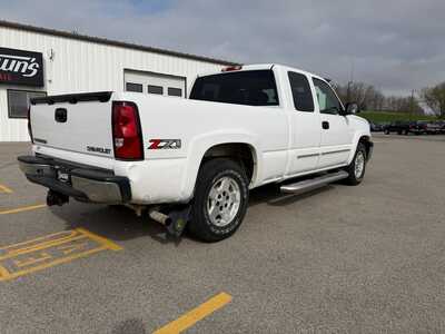 2005 Chevrolet 1500 Ext Cab, $8680. Photo 5
