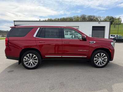 2021 GMC Yukon, $49500. Photo 4