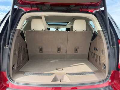 2021 GMC Yukon, $49500. Photo 9