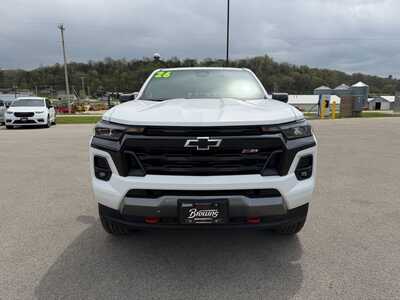2026 Chevrolet Colorado Crew Cab, $47865. Photo 2