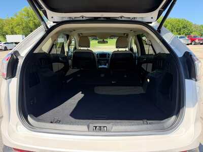 2018 Ford Edge, $17900. Photo 12