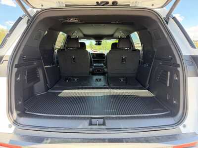 2026 Chevrolet Traverse, $49240. Photo 10