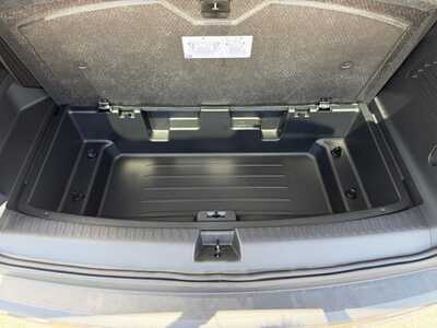 2026 Chevrolet Traverse, $49240. Photo 12