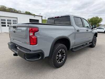 2024 Chevrolet 1500 Crew Cab, $58080. Photo 5
