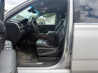 2017 Chevrolet Tahoe, $25080. Photo 5