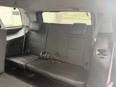 2017 Chevrolet Tahoe, $25080. Photo 7