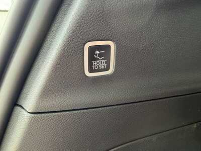 2027 Chrysler Pacifica, $53571. Photo 12