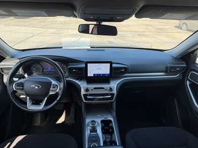 2020 Ford Explorer, $20080. Photo 7