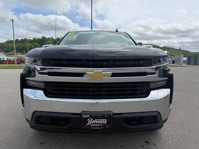 2021 Chevrolet 1500 Crew Cab, $36080. Photo 2