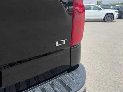 2021 Chevrolet 1500 Crew Cab, $36080. Photo 9