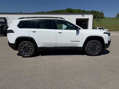 2026 Jeep Cherokee, $37456. Photo 4