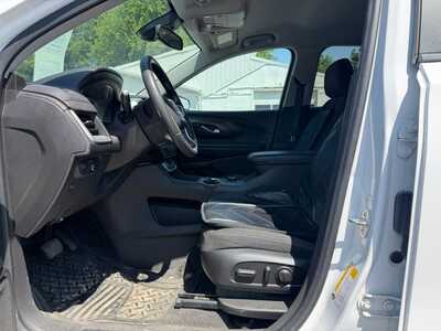 2023 GMC Terrain, $24900. Photo 5