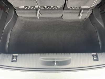 2027 Chrysler Pacifica, $43714. Photo 12