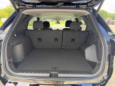 2024 Chevrolet Equinox, $24900. Photo 9