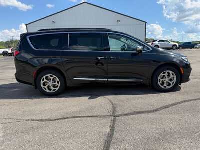 2022 Chrysler Pacifica, $30080. Photo 4